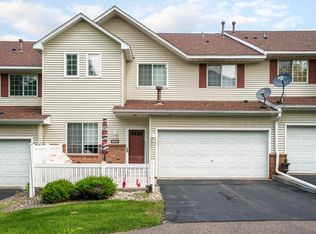 4905 Jewel Ln N UNIT B, Plymouth, MN 55446