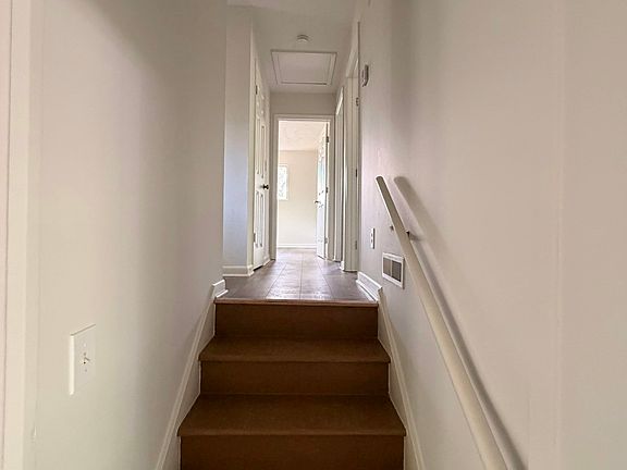 3rd image of 1636 Del Rio Way