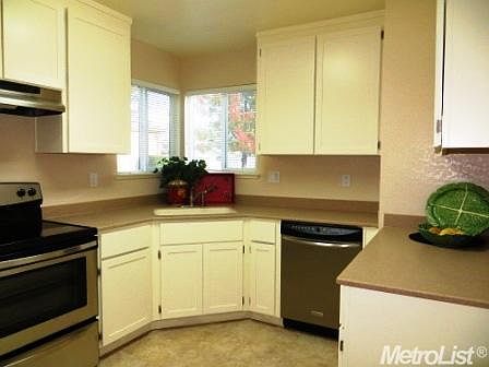 5th image of 314 Greenmore Way