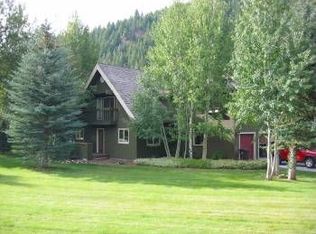 218 Willow Rd, Hailey, ID 83333