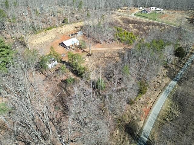 1st image of 260 Hopkins Valley Ln