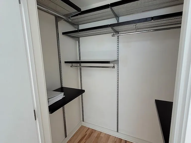 338 Spear St #4H — Photo 3