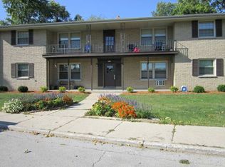 5343 Eastway APT 3, Greendale, WI 53129