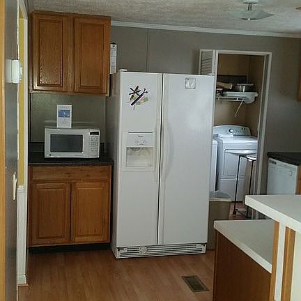4th image of 145 Reid Dr