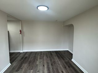 1136 Haverford Rd APT B, Crum Lynne, PA 19022