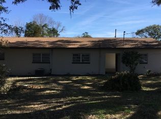 503 Jenkins Ave NW, Branford, FL 32008