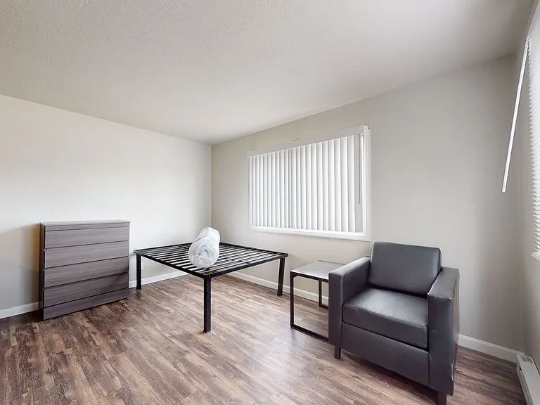 1005 S 1st St #11 — Photo 4