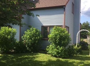 39 E Green Valley Cir, Newark, DE 19711