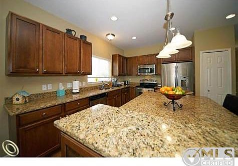 Nice granite counters