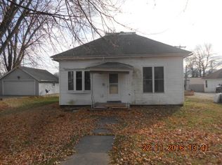 405 Washington St, Varna, IL 61375