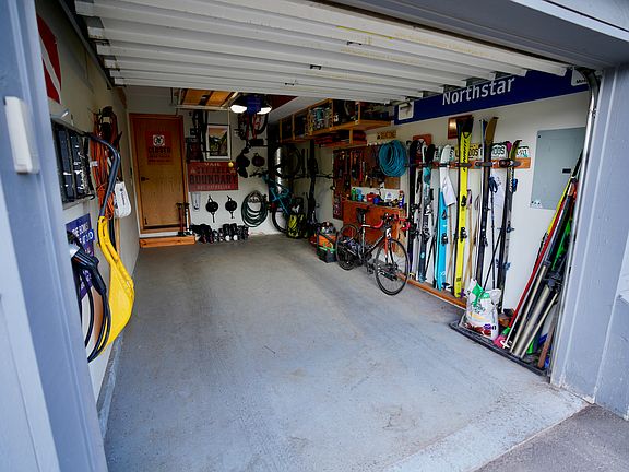 1 car garage