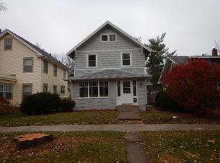 2006 Washington Ave SE, Cedar Rapids, IA 52403