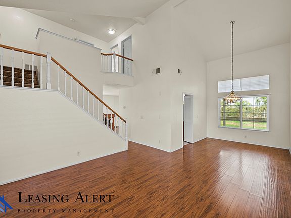 2nd image of 27653 Myrin Ct