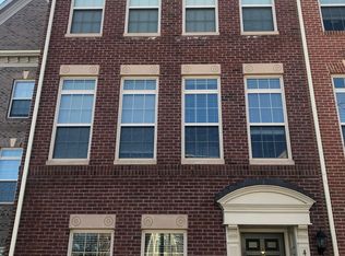4340 4th St N, Arlington, VA 22203