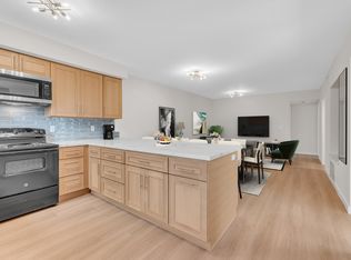 7134 1/4 Yarmouth Ave, Reseda, CA 91335