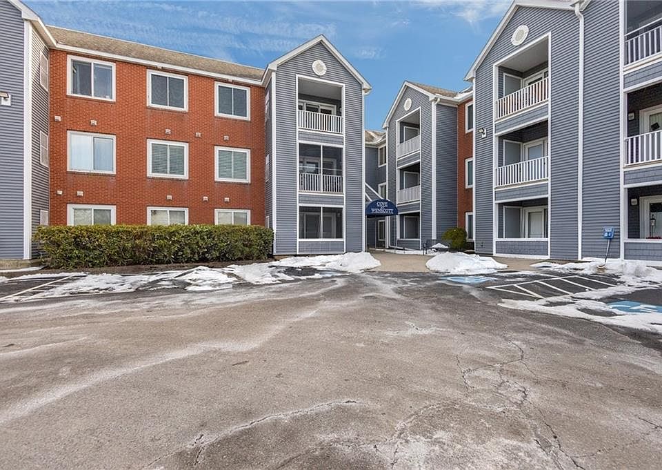 1st image of 1800 Douglas Ave APT 310