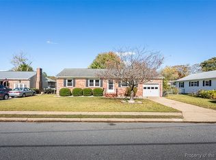 82 Fort Worth St, Hampton, VA 23669