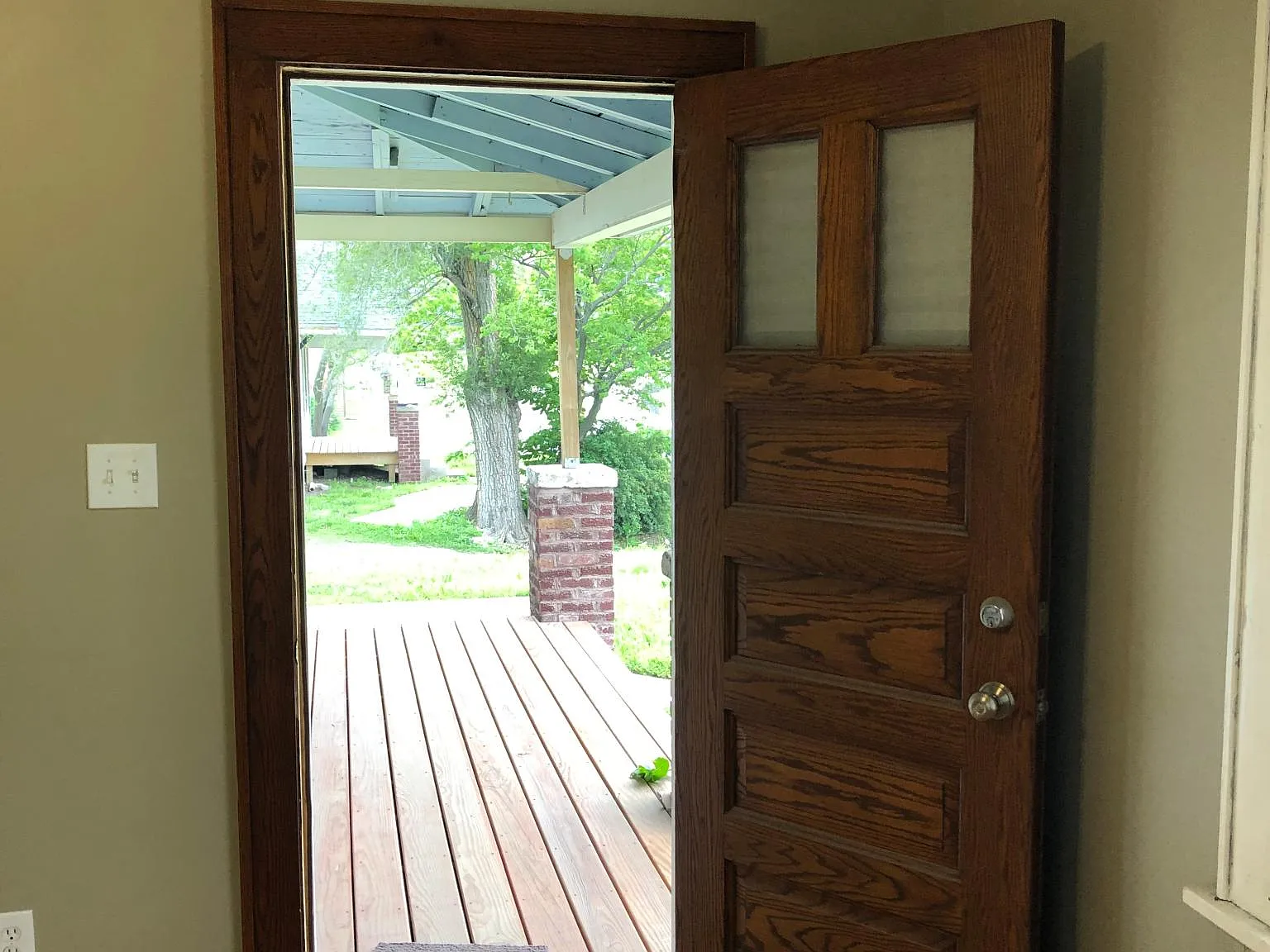 3 bed, $2,250 — Photo 2
