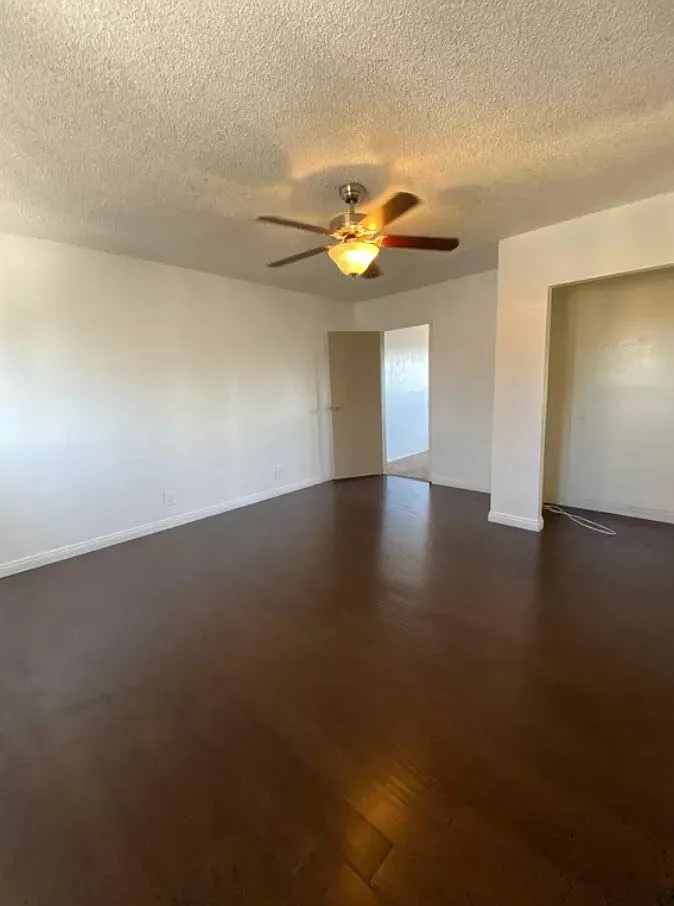 13896 Milton Ave. — Photo 4
