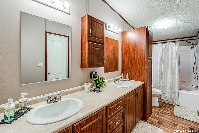 1824 Live Oak Dr — Photo 11