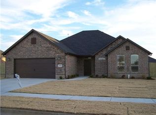 5005 Tumbleweed St, Fayetteville, AR 72704