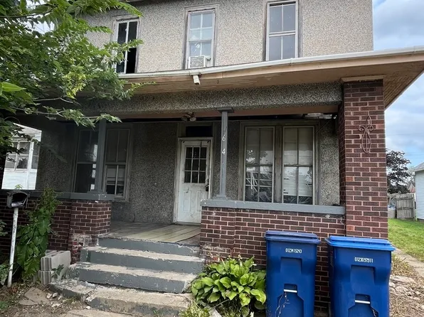 1664 Tonti St, La Salle, IL 61301