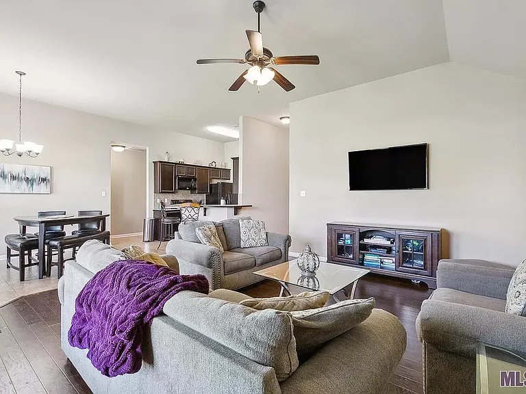 6382 Mallard Crossing Dr — Photo 16