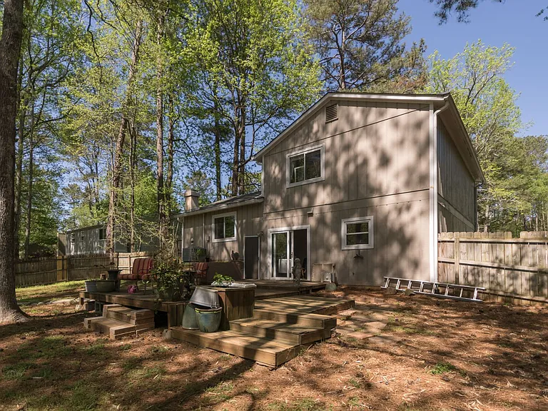420 Sheringham Ct — Photo 13