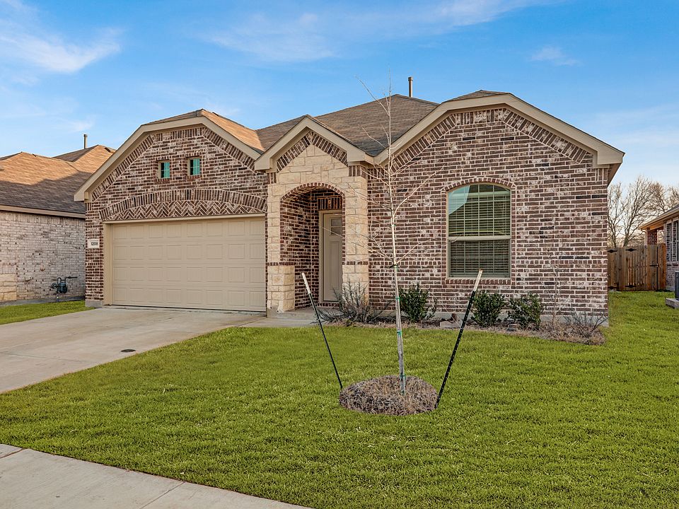 1st image of 1208 Mimosa Ln