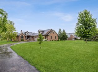 26743 S Greenbriar Dr, Monee, IL 60449