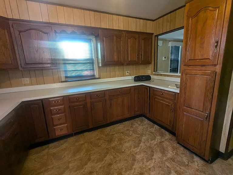 1302 Colburn St #1 — Photo 9