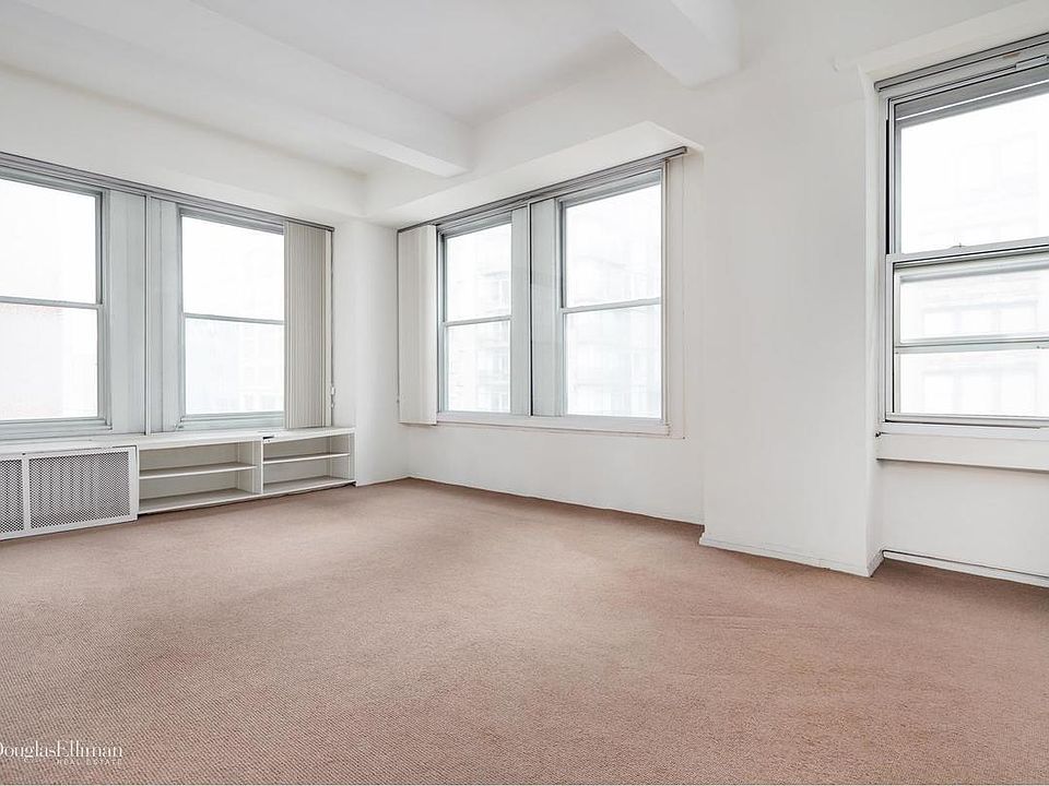 1st image of 425 Park Ave S APT 4B