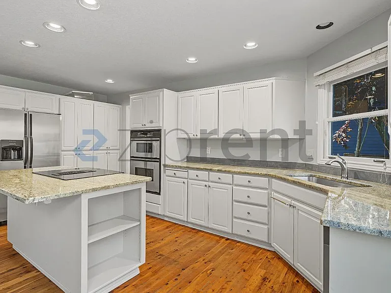 13202 Rogers Rd — Photo 16