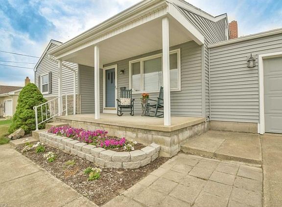 2nd image of 985 Kirwan Dr