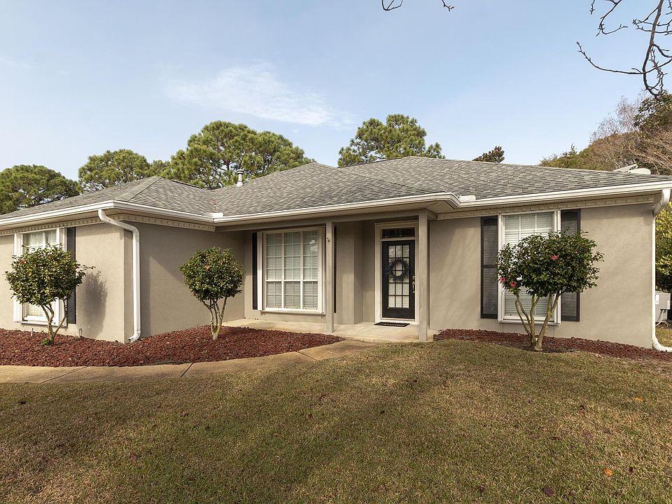 1st image of 55 Bonaire Blvd
