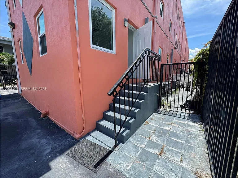 1767 NW 3rd Ave #6 — Photo 27