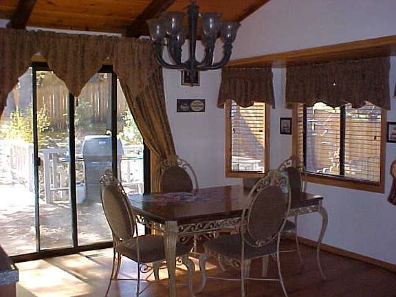 Formal Dining