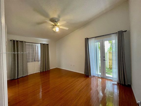 5th image of 11227 SW 62nd Ln