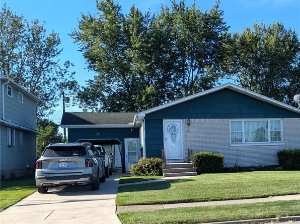 37 Moorman Dr, Cheektowaga, NY 14225