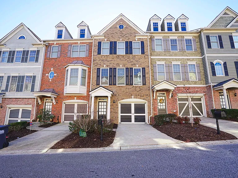 5272 Kershaw Ct SE #11 — Photo 1