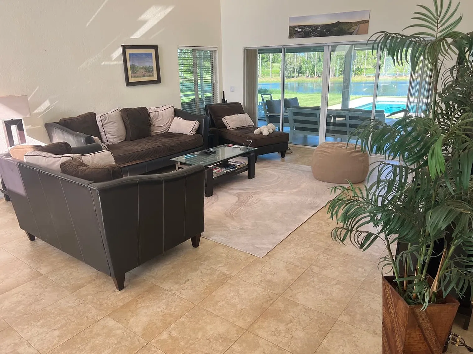 2 bed, 2.0 bath, 2271 sqft, $7,050 — Photo 1