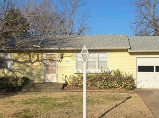 118 Westwood Dr, Abilene, KS 67410