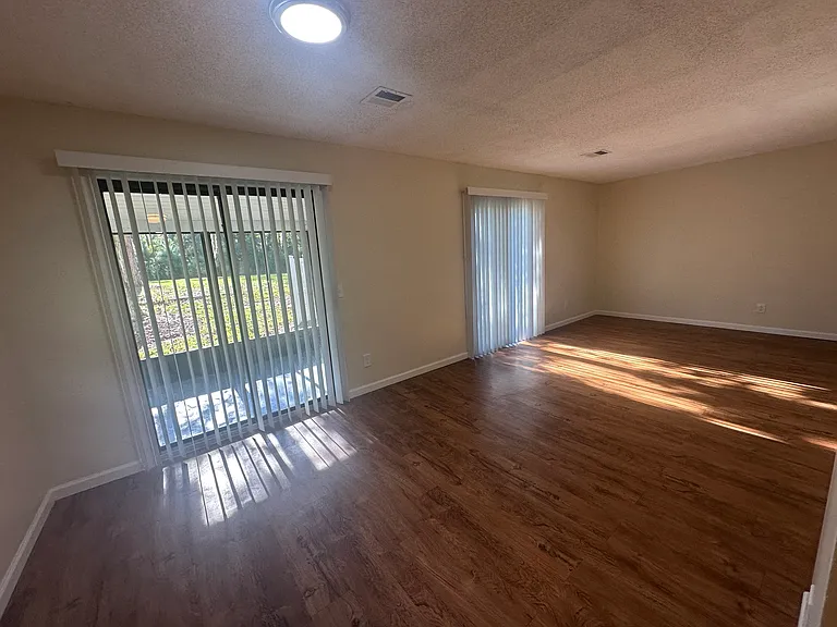 Saddle Brook Landings — Photo 74