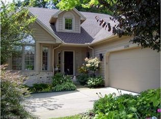2250 Waters Edge Dr #38, Westlake, OH 44145