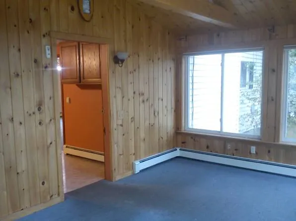 161 Washington St S, Auburn, ME 04210