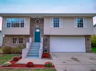 3100 Huntington Ave, Lake Station, IN 46405