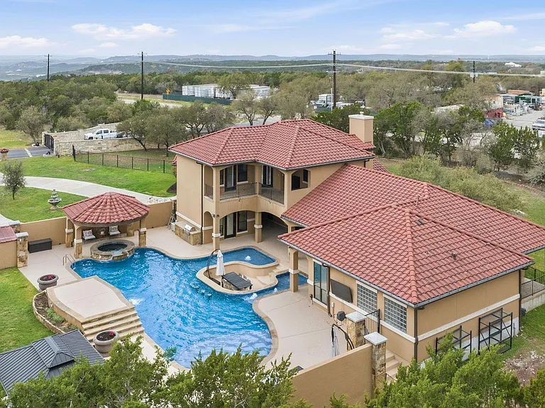 1028 Villa Hill Dr — Photo 40
