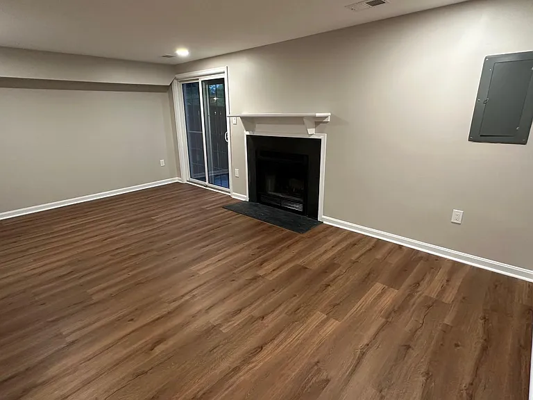 12308 Sandy Point Ct — Photo 22