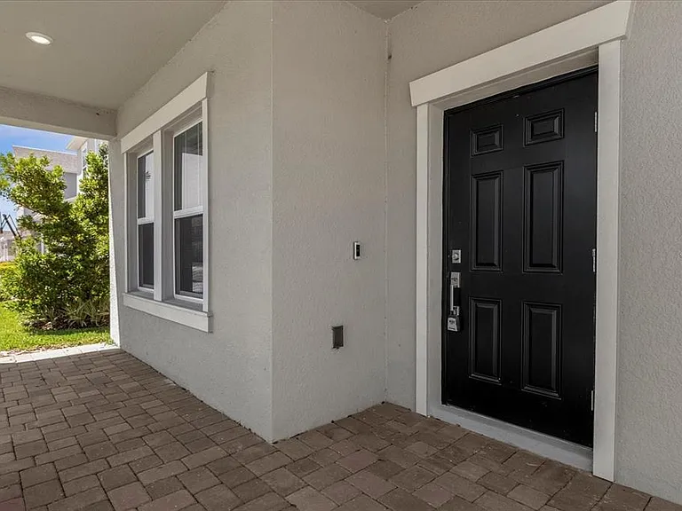 5033 Bessie Ct — Photo 4