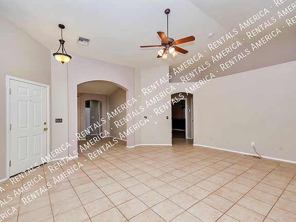 4th image of 7620 S Trumpet Vine Ave